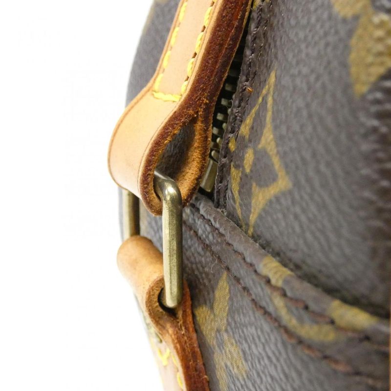 Louis Vuitton Monogram Blois Shoulder Bag — view 8