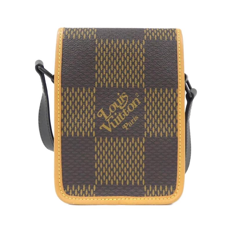 Louis Vuitton Damier Giant Amazon Shoulder Bag — view 3