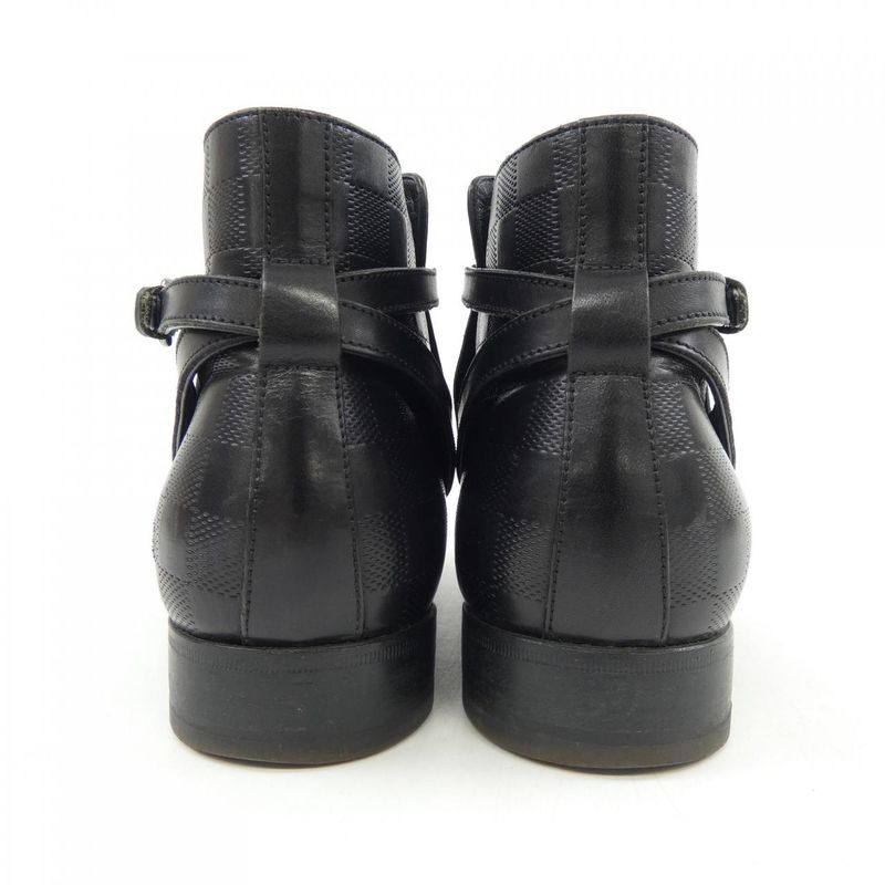 Louis Vuitton St0069 Size 5 Black Boots — view 5