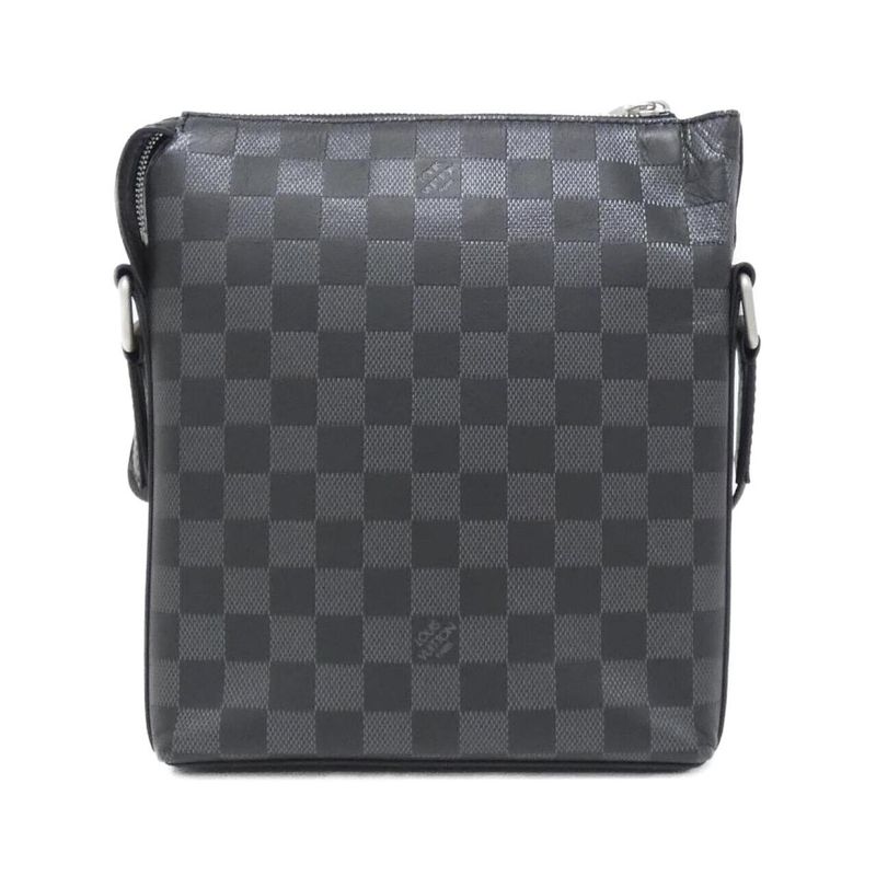 Louis Vuitton Damier Infini Discovery Messenger PPM Shoulder Bag — view 3