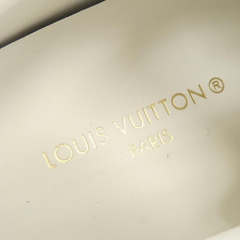 Louis Vuitton Metallic Monogram Pattern Time Out Line Sneakers — view 6