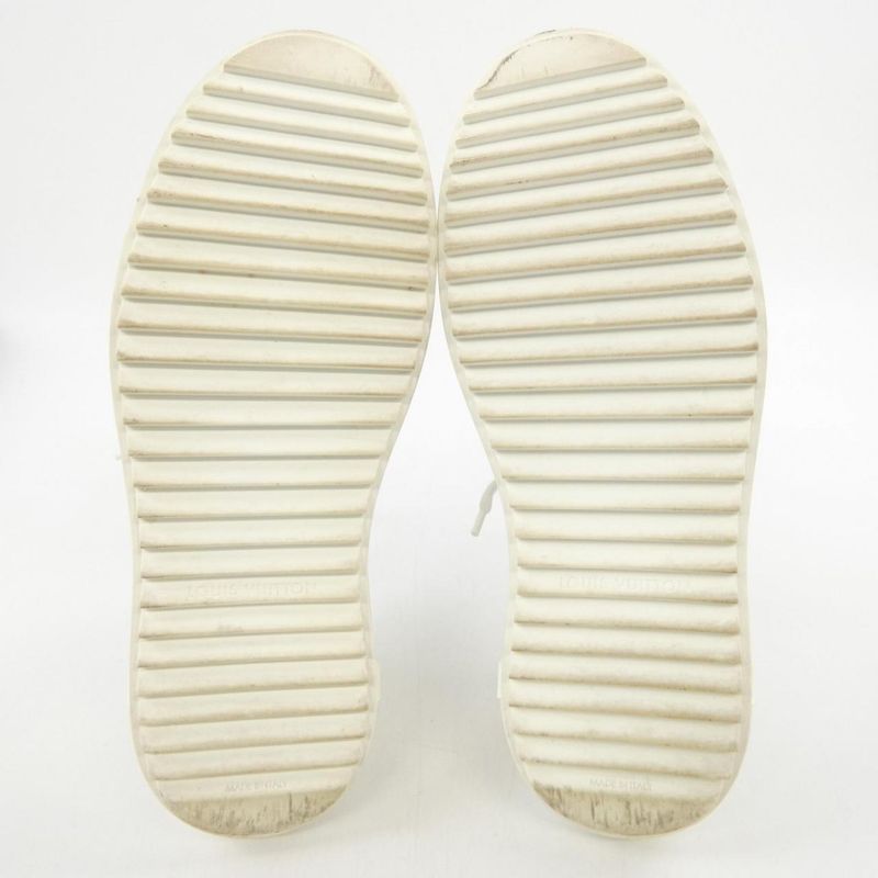 Louis Vuitton Metallic Monogram Pattern Time Out Line Sneakers — view 4