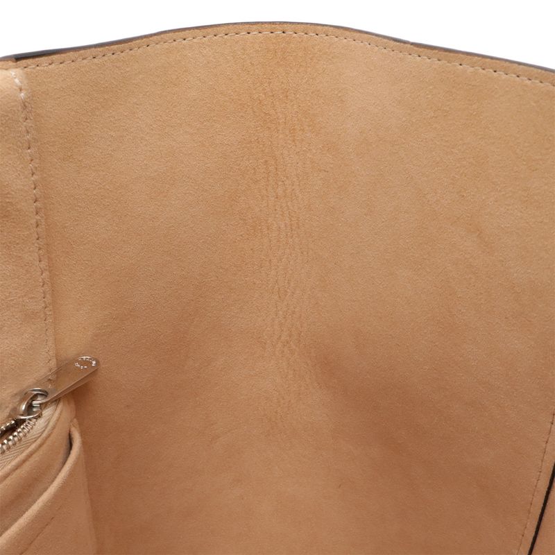Louis Vuitton Lockme Cabas Tote Bag Twist Lock Bicolor Vanille — view 8