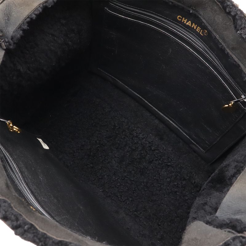 Chanel Mouton Chain Tote Bag Shoulder Leather Black Gold Hardware — view 7