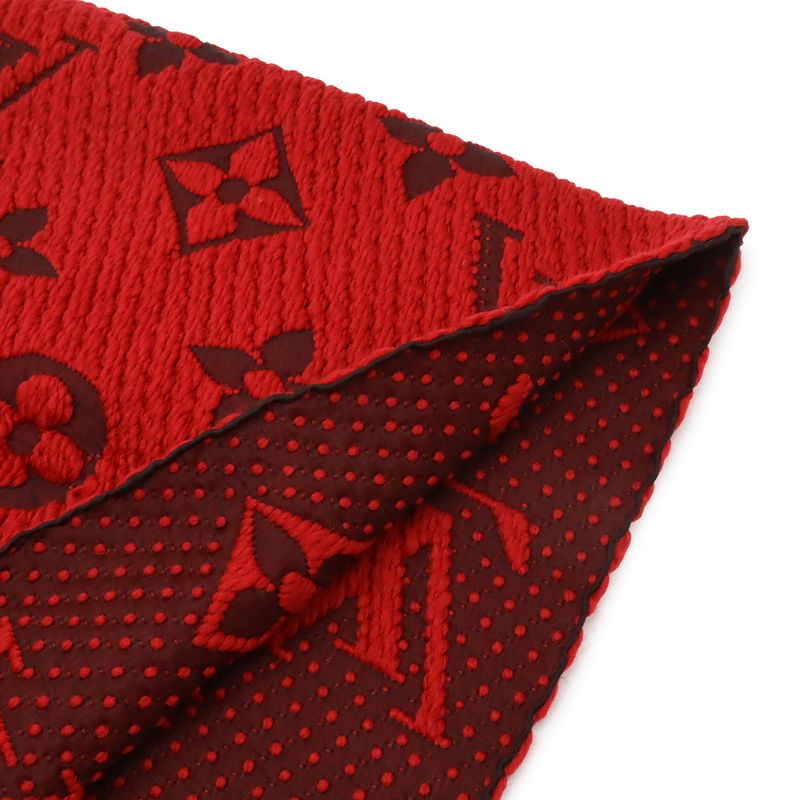 Louis Vuitton Echarpe Logomania Muffler 94% Wool 6% Silk Ruby Red Scarf — view 3