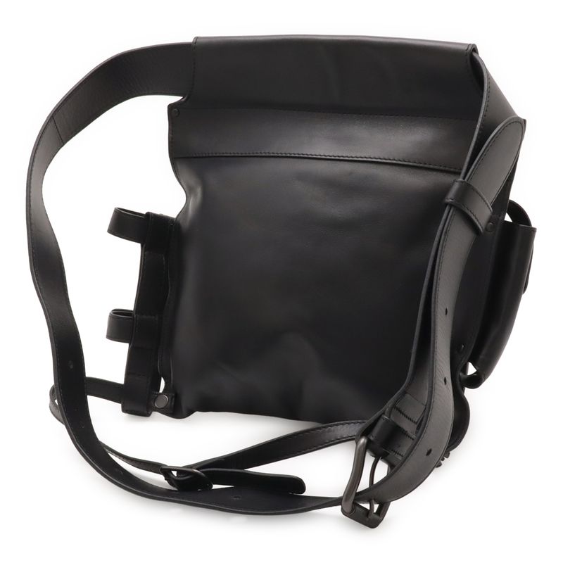 Bottega Veneta Intrecciato Waist Bag Body Leather Black — view 3