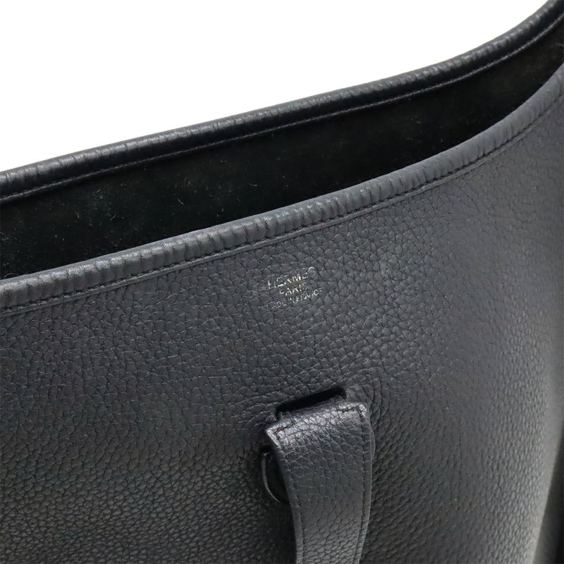 Hermes Evelyne 3 III GM Shoulder Bag Crossbody Taurillon Clemence Black — view 8