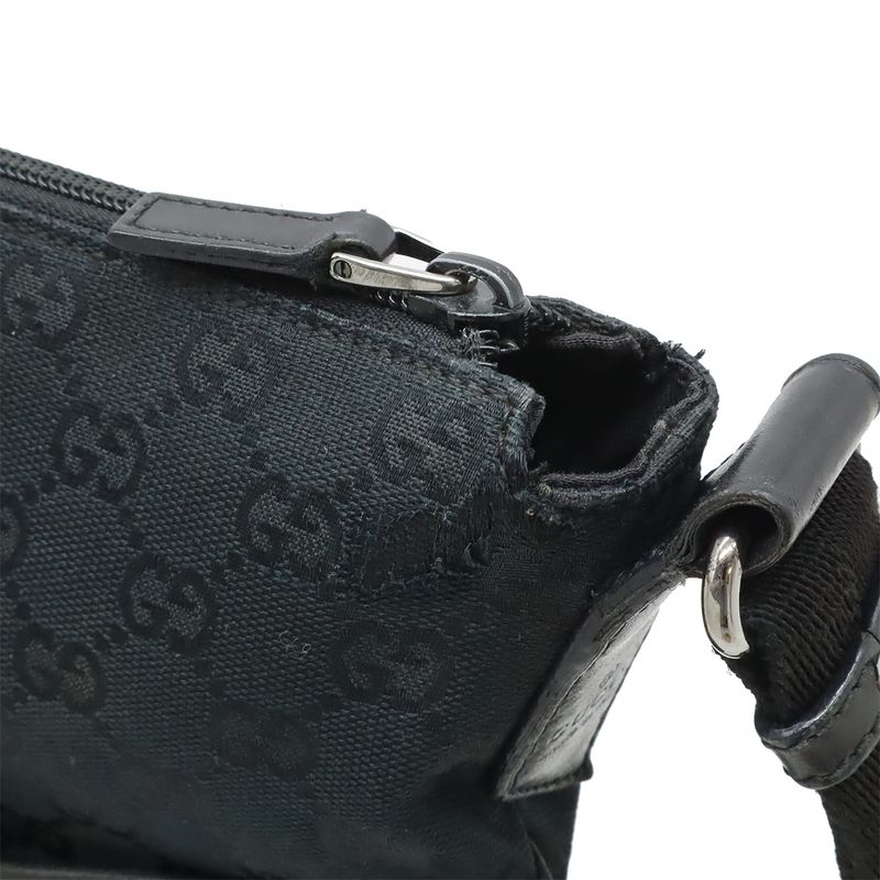 Gucci GG Canvas Shoulder Bag Messenger Crossbody Punching Leather Black — view 7