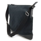 Gucci GG Canvas Shoulder Bag Messenger Crossbody Punching Leather Black — view 3