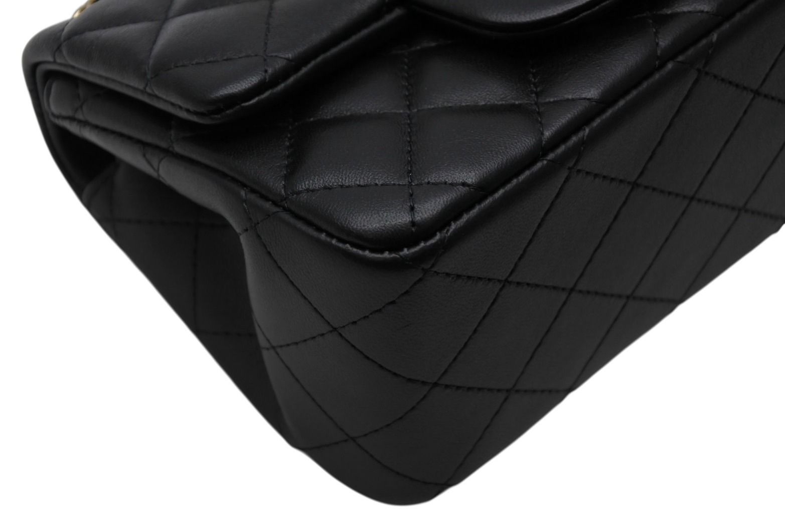 Chanel Mini Quilted 16 S Flap S Chain Shoulder Bag Base CC Logo Lambskin Black — view 7