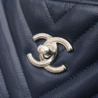 Chanel Caviar-v Stitch 8 Digits Chain — view 7