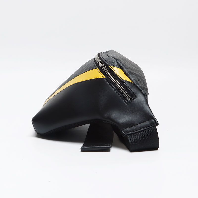 Fendi Shoulder Bag Diagonal Zucchino — view 3