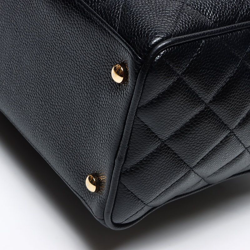 Chanel Boston Bag Caviar Leather CC Logo — view 6