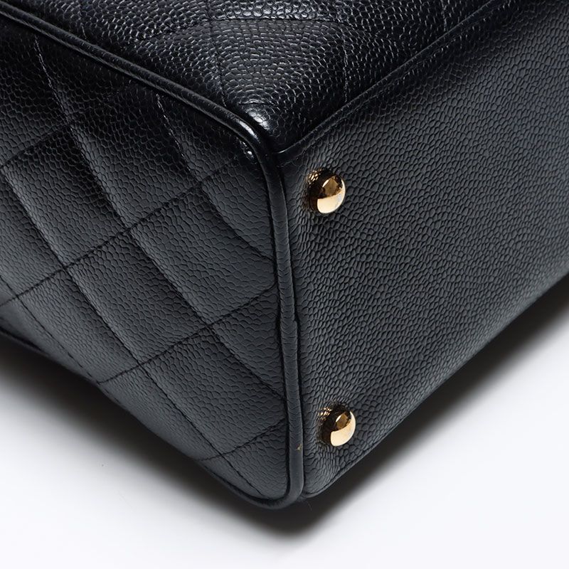 Chanel Boston Bag Caviar Leather CC Logo — view 5
