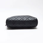 Chanel Shoulder Bag Caviar Leather CC Logo — view 7