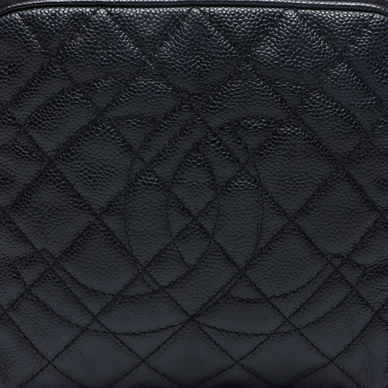 Chanel Shoulder Bag Caviar Leather CC Logo — view 8