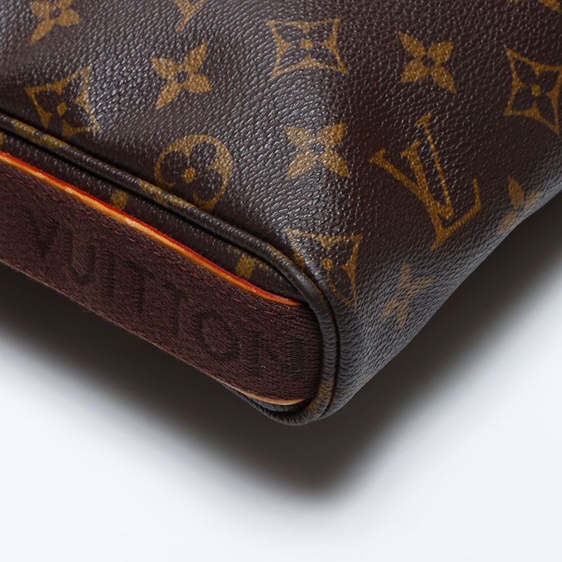 Louis Vuitton Shoulder Bag Monogram Trotal Boble — view 5