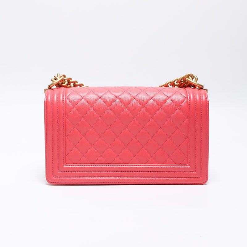 Chanel Shoulder Bag Boy Caviar — view 2