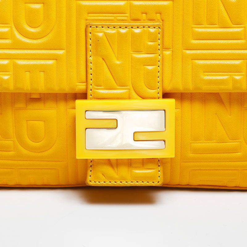 Fendi Shoulder Bag Matelasse Mamma Bucket Leather — view 8