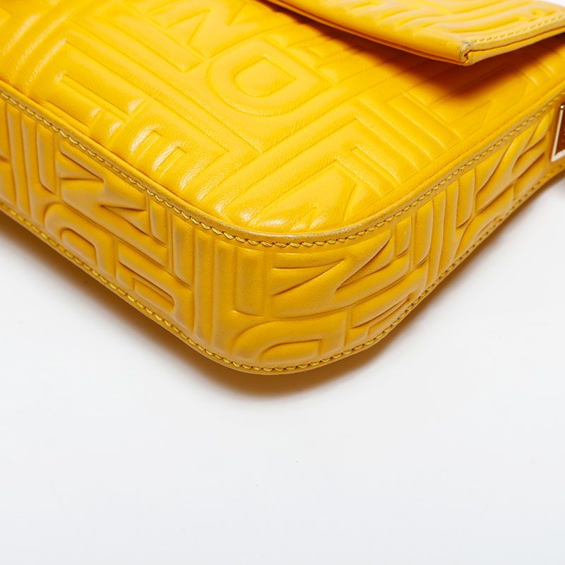Fendi Shoulder Bag Matelasse Mamma Bucket Leather — view 6