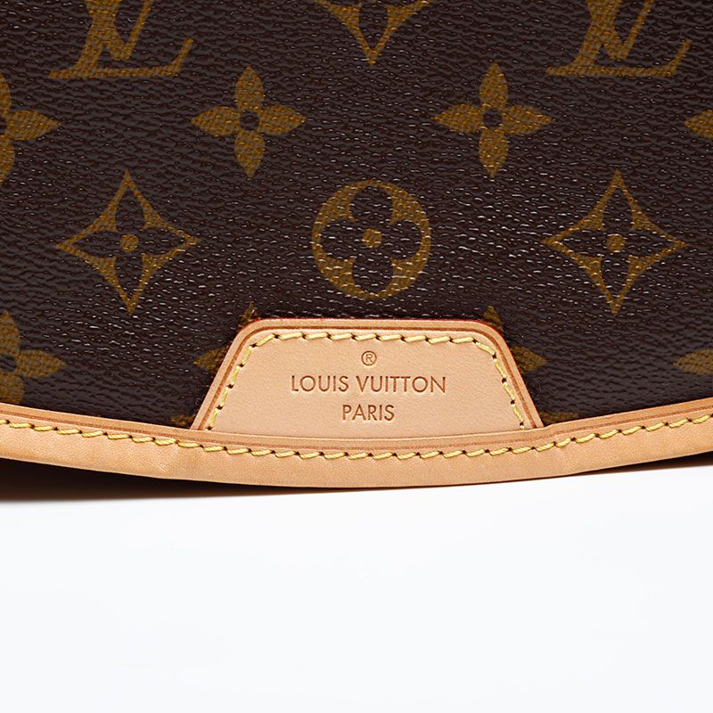 Louis Vuitton Shoulder Bag Monogram Menilmontant MM — view 8