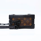 Louis Vuitton Shoulder Bag Monogram Soft Trunk — view 3