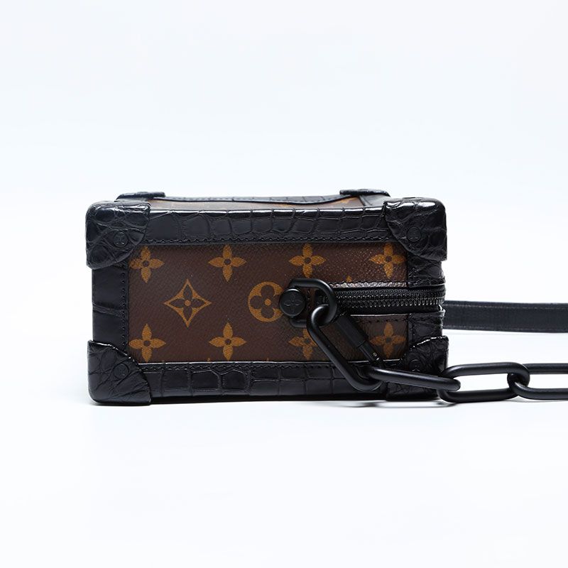 Louis Vuitton Shoulder Bag Monogram Soft Trunk — view 4