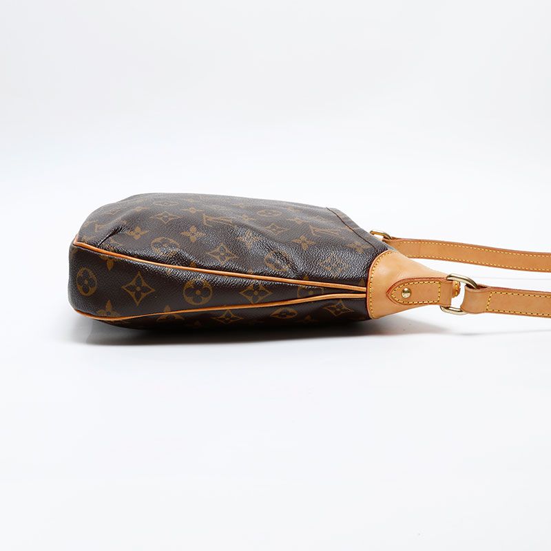 Louis Vuitton Shoulder Bag Monogram Odeon PM — view 4
