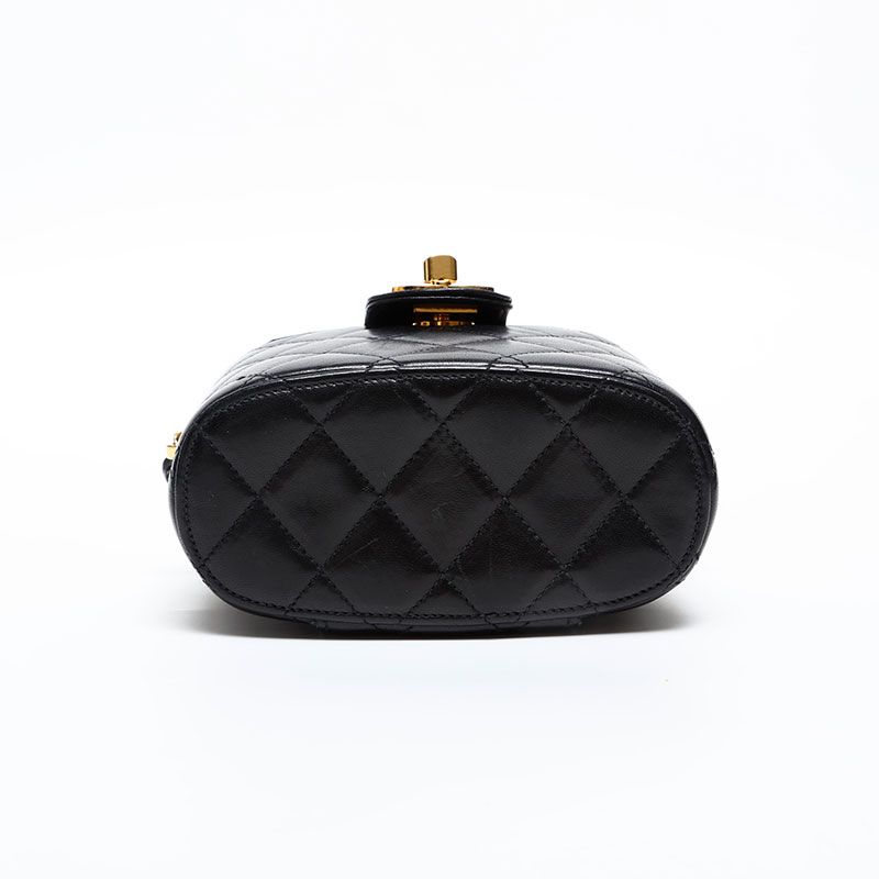 Chanel Shoulder Bag Lambskin Chain Vanity — view 7