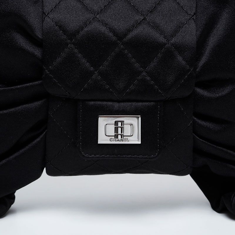 Chanel Shoulder Bag Satin Ribbon — view 2