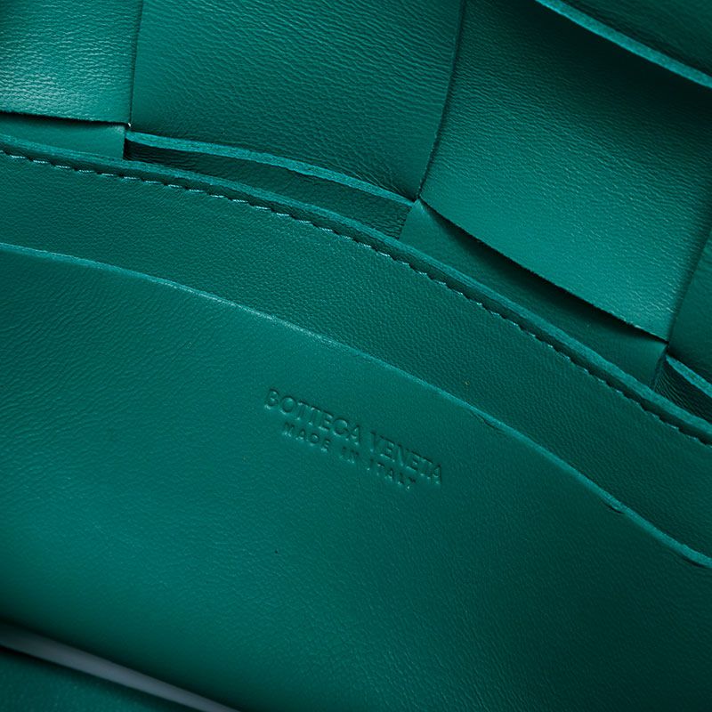 Bottega Veneta Shoulder Bag Mini Cassette — view 9