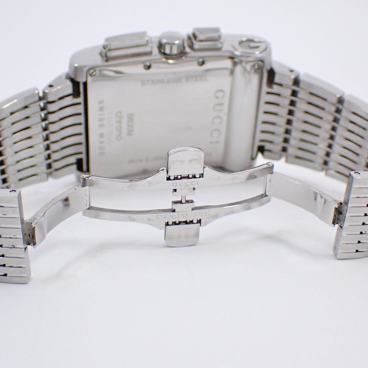 Gucci Chrono Metro Chronograph Quartz Watch White Dial SS — view 6