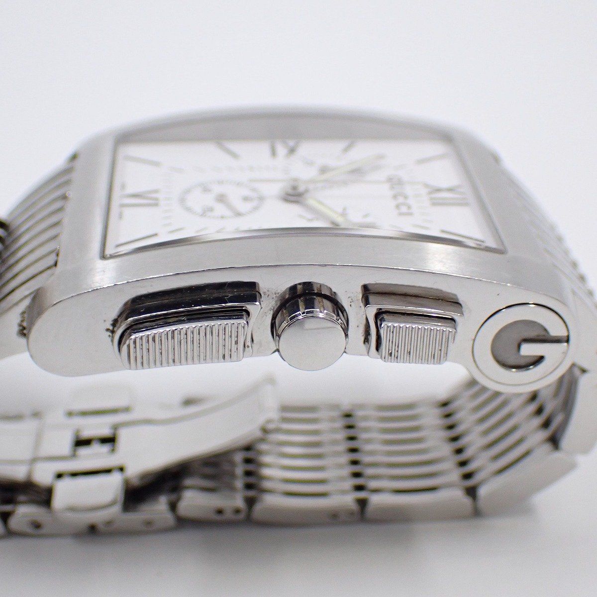 Gucci Chrono Metro Chronograph Quartz Watch White Dial SS — view 7