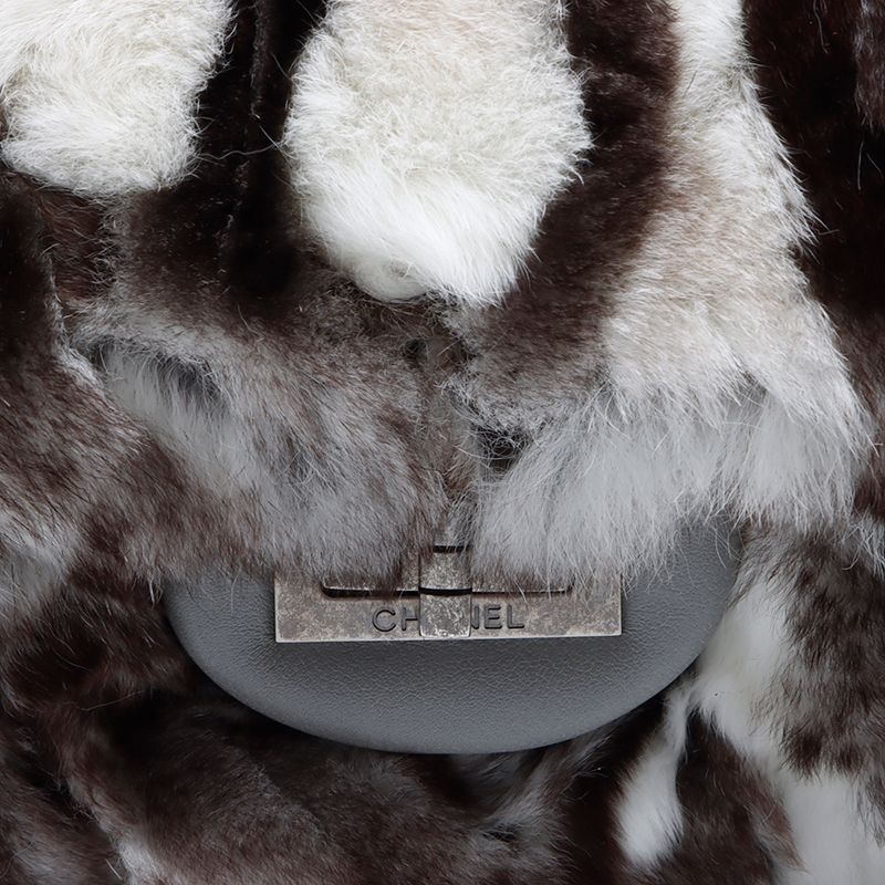 Chanel Shoulder Bag 23 2.55 Double Flap Rabbit Fur — view 8