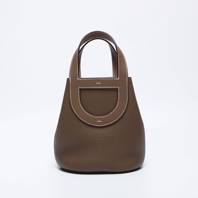 Hermes Handbag in the Loop — view 2