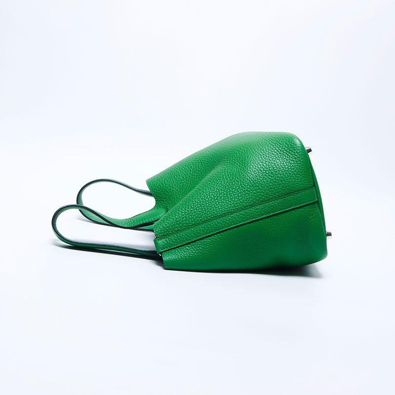 Hermes Handbag Picotin Taurillon Silver — view 3