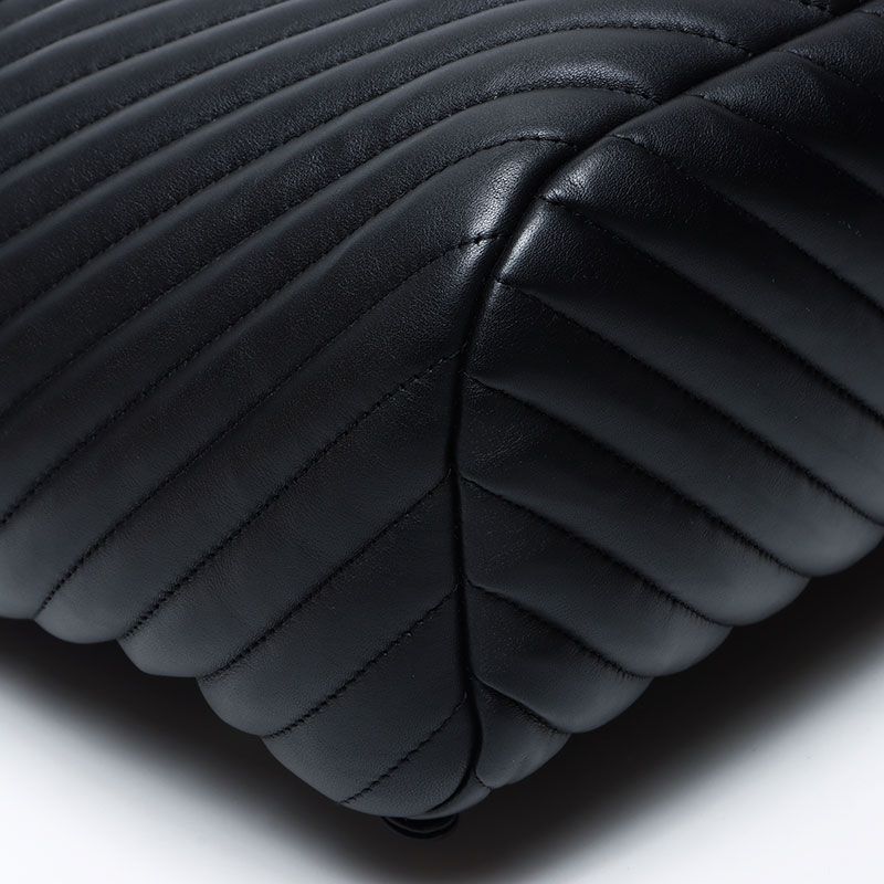 Chanel Backpack CC Logo Stitch Chevron — view 5