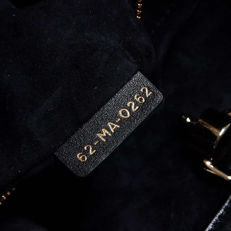 Dior Shoulder Bag Aki Cannage Essential Small Leather — view 9