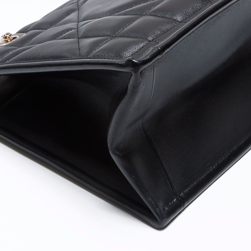 Dior Shoulder Bag Aki Cannage Essential Small Leather — view 5