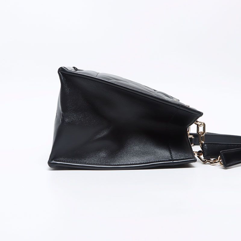 Dior Shoulder Bag Aki Cannage Essential Small Leather — view 4