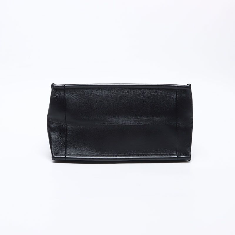 Dior Shoulder Bag Aki Cannage Essential Small Leather — view 7