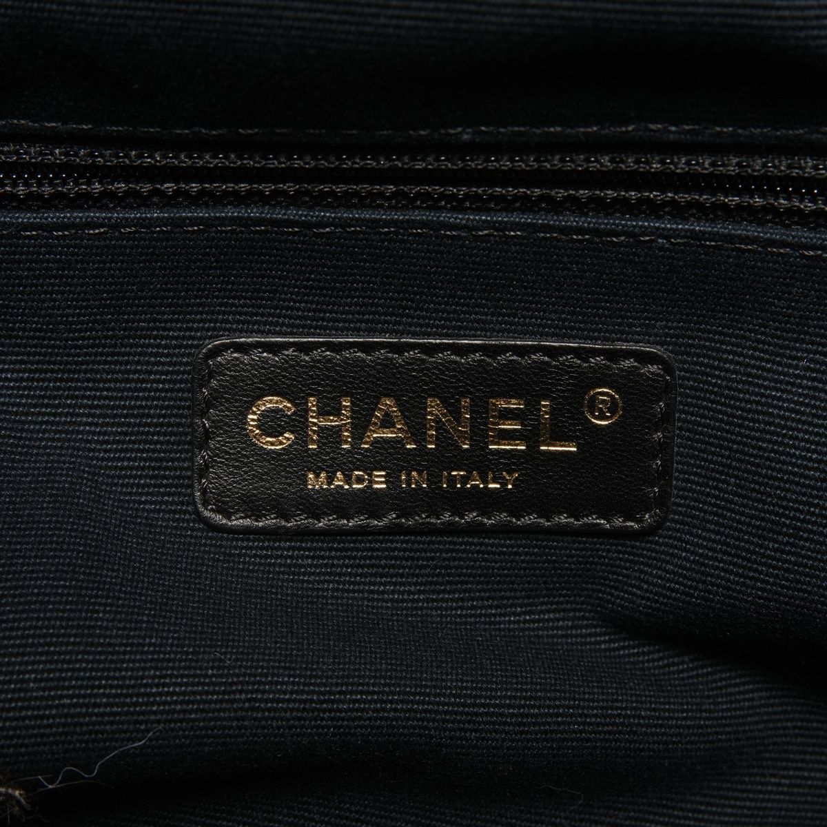 Chanel Handbag Cabas Tote 2-Way — view 9
