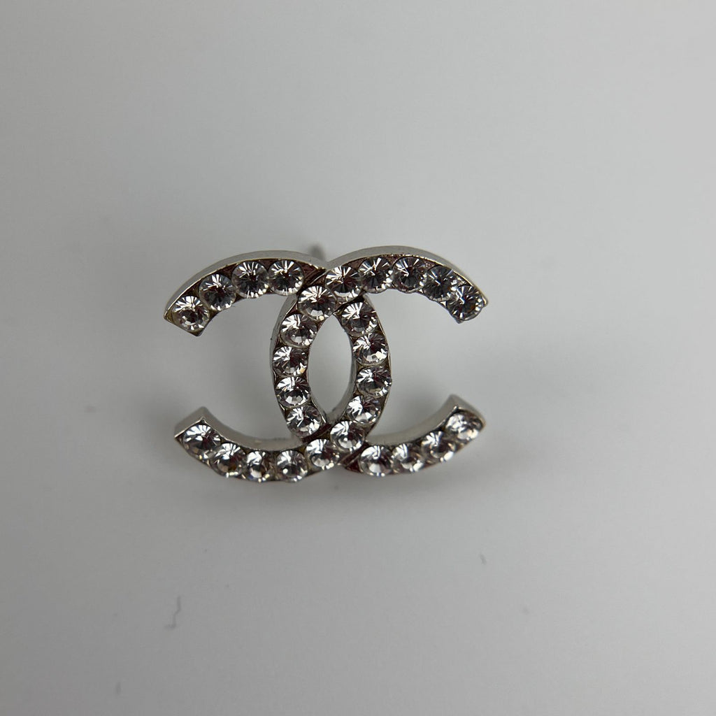 Chanel CC Logo Earrings Silver Vintage — view 3
