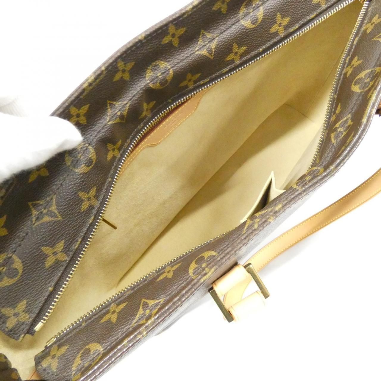 Louis Vuitton Monogram Luco Bag — view 9