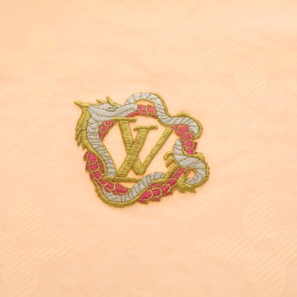 Louis Vuitton Essential Precious Dragon Monogram Muffler Pink Scarf — view 5