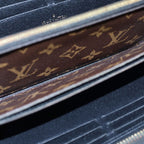 Louis Vuitton Monogram Retiro Round Zipper Long Wallet — view 4