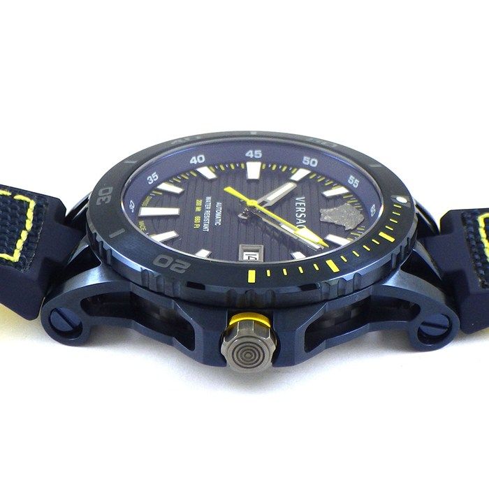 Versace Watch Sports Tech Diver 250 Limited Edition Date Rotating — view 2