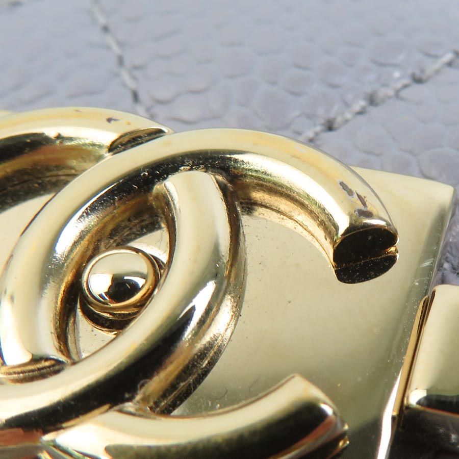 Chanel Trifold Wallet Boy — view 7
