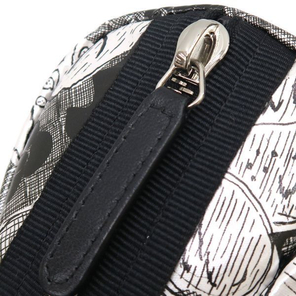 Chanel Camellia Pouch — view 6