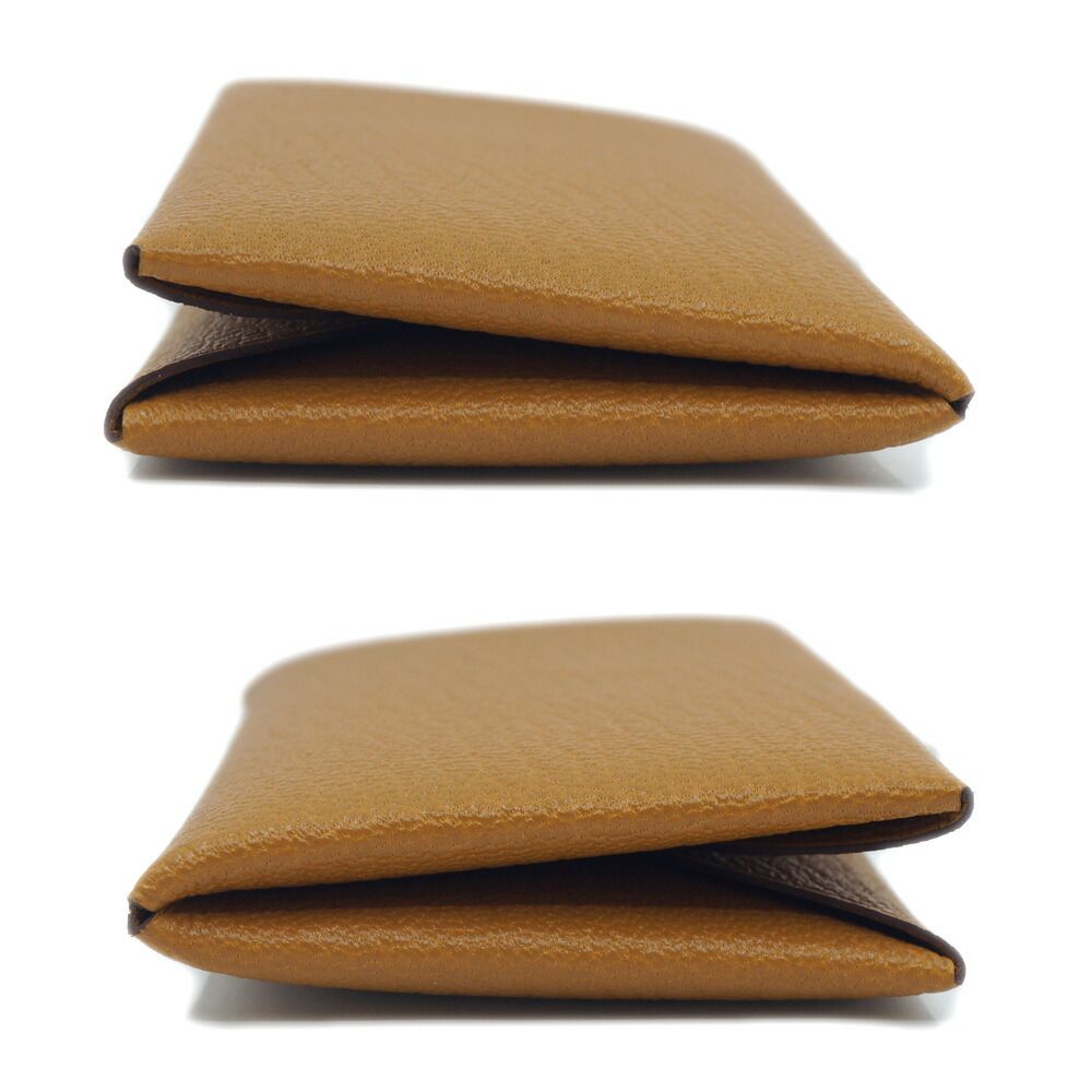 Hermes Calvi Duo Coin Case Manufactured in Leather Beige — view 3